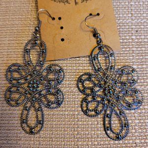 Plunder design Judy earrings